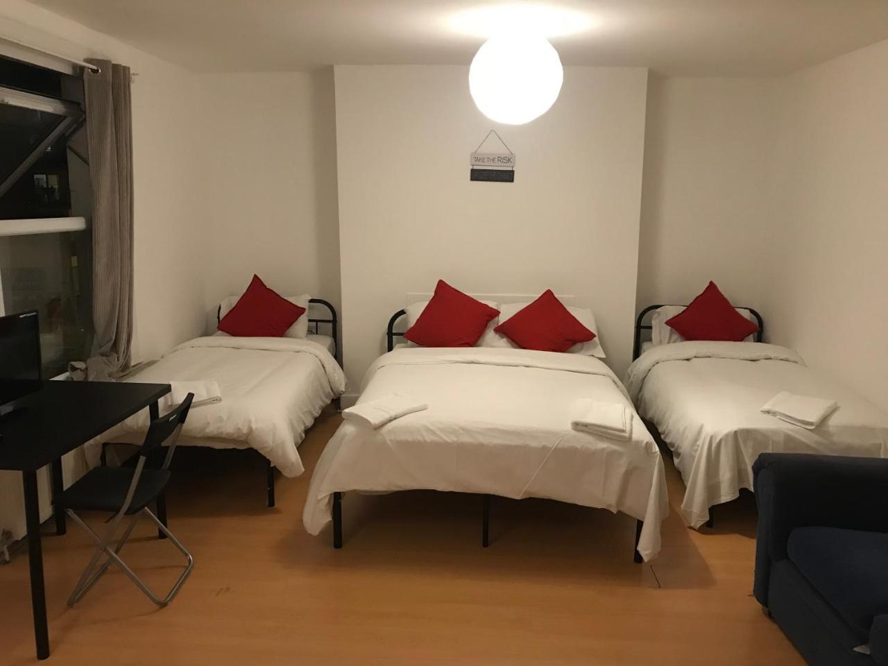 Poplar Guest House Londres Extérieur photo